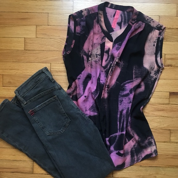 Eight Sixty Tops - Pink & black Eight Sixty tank top oversized XS